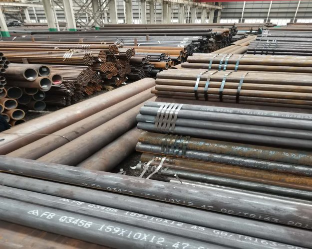 6479化肥設(shè)備專用無縫鋼管